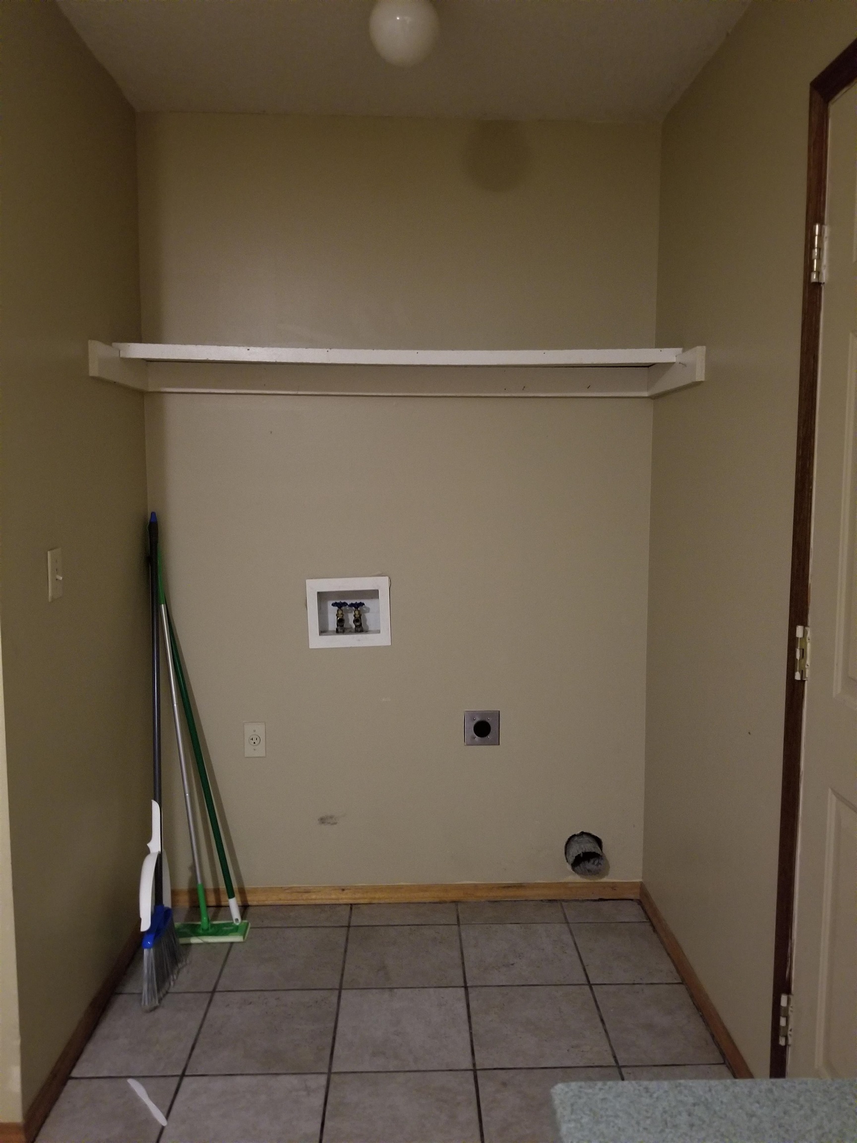 1326 South Everett Street, Unit 2 Wichita, KS 67213 - Photo 5 of 11