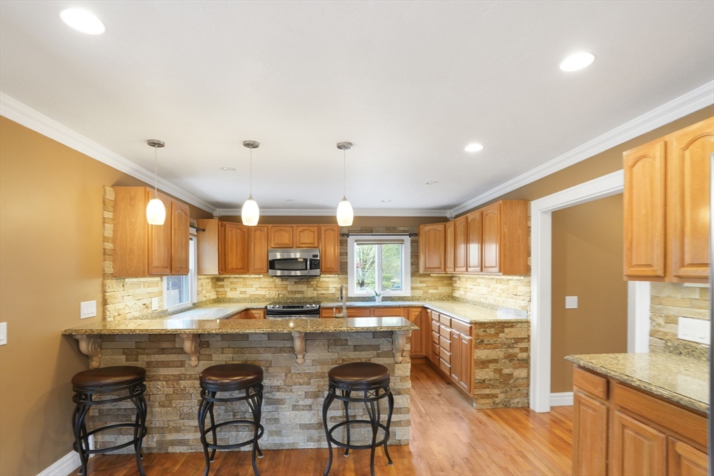 56 Chipaway Road Freetown, MA 02717 - Photo 12 of 38