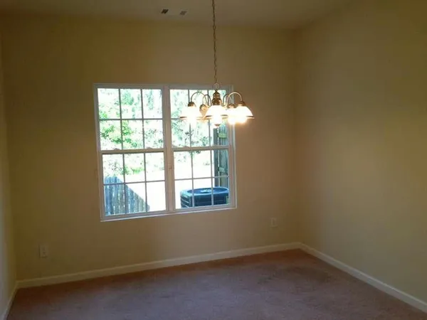 $1,800 | 331 Village Drive, Loganville, GA 30052