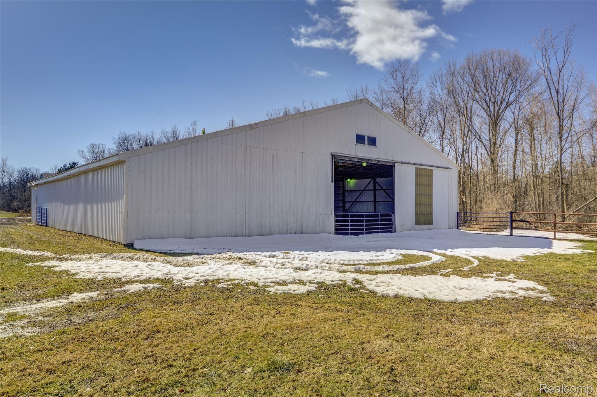 6189 East Potter Road Davison, MI 48423 - Photo 37 of 51 Potter_69.jpg