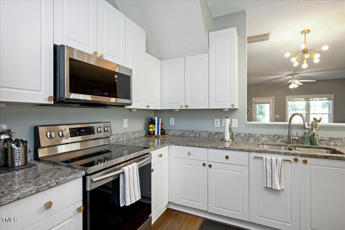 2340 Persimmon Ridge Drive Raleigh, NC 27604 - Photo 11 of 25 12-- 12