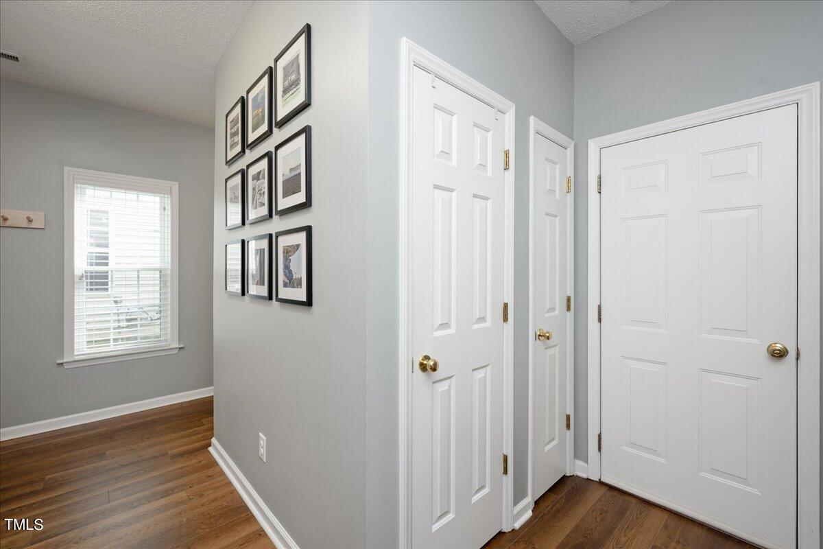2340 Persimmon Ridge Drive Raleigh, NC 27604 - Photo 9 of 25 10-- 10