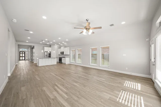 $2,749 | 3418 Zuse Street, Iowa Colony, TX 77583