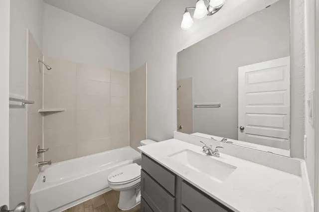 $2,749 | 3418 Zuse Street, Iowa Colony, TX 77583