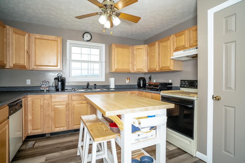13654 Hopkins Gap Road Fulks Run, VA 22830 - Photo 14 of 44 Gallery Image 14