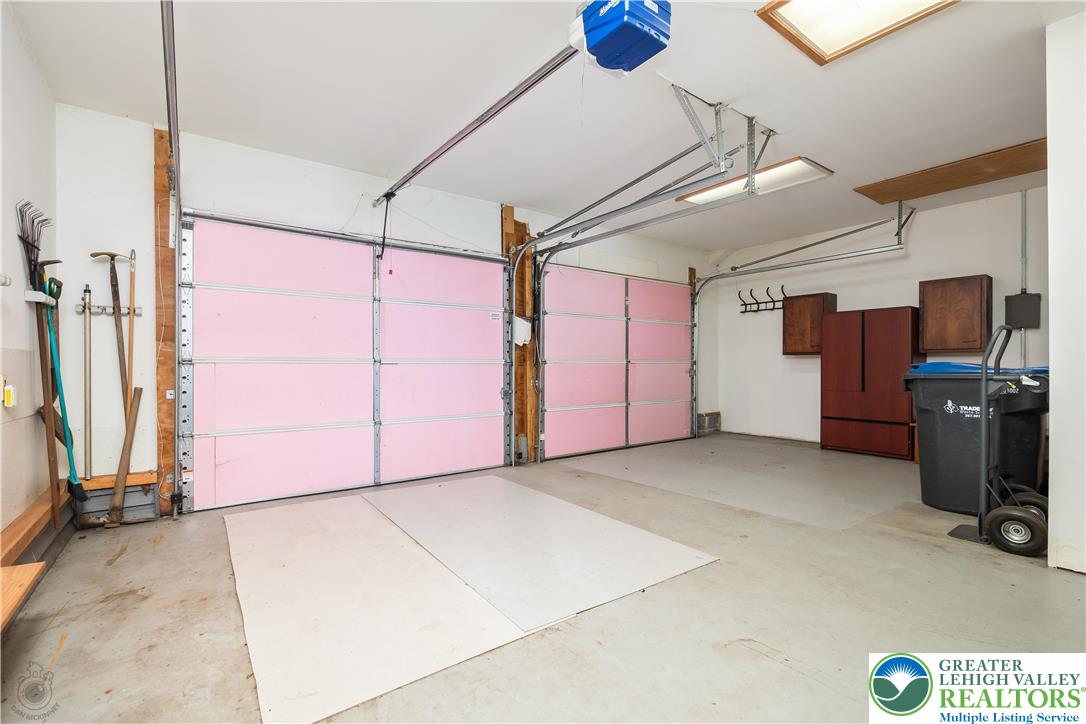 7309 Bell Gate Road Coopersburg, PA 18036 - Photo 38 of 58 2 car garage