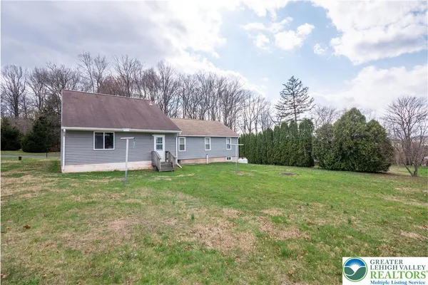 $350,000 | 7309 Bell Gate Road, Coopersburg, PA 18036