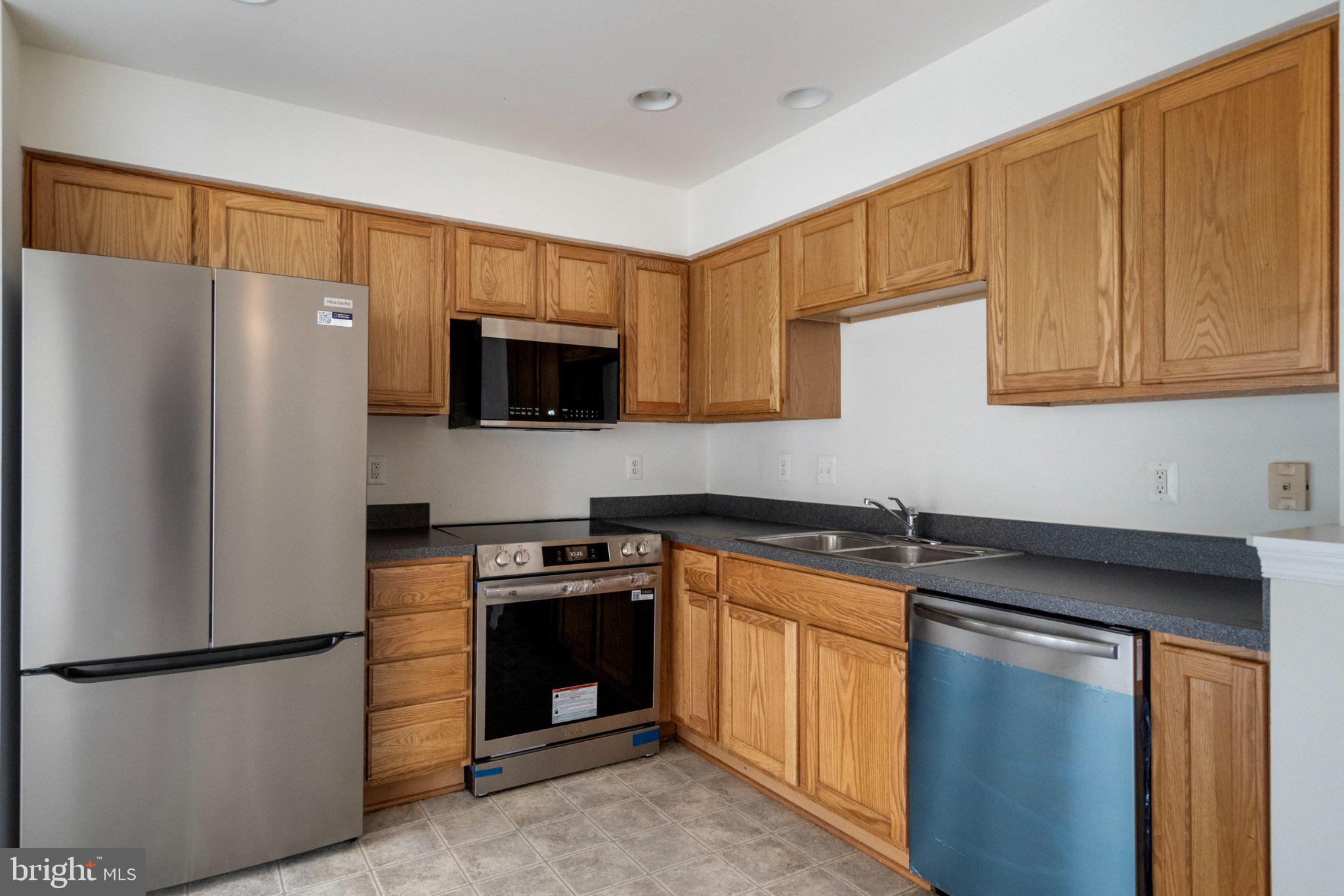 1331 Mare Street Ranson, WV 25438 - Photo 12 of 44 Kitchen with Brand new Stainless Steel Appliances
