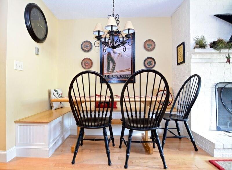 273 Skiway Road, Unit 3G Newry, ME 04261 - Photo 3 of 23 Dining area with great built in...