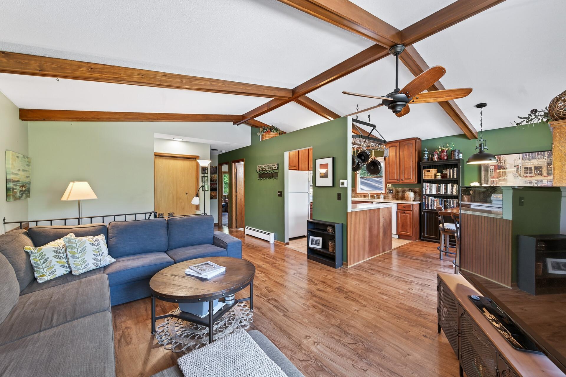 1641 Leone Avenue East St. Paul, MN 55106 - Photo 13 of 46