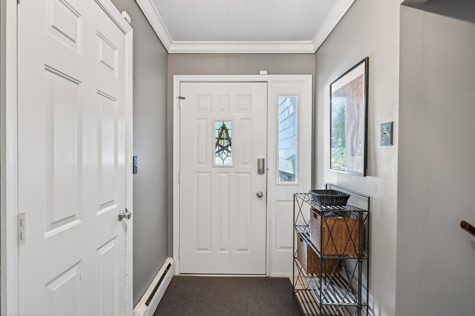 1641 Leone Avenue East St. Paul, MN 55106 - Photo 21 of 46