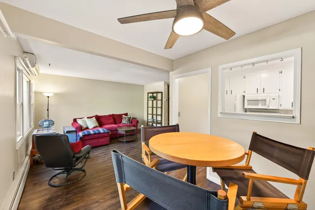 $385,000 | 1641 Leone Avenue East, St. Paul, MN 55106