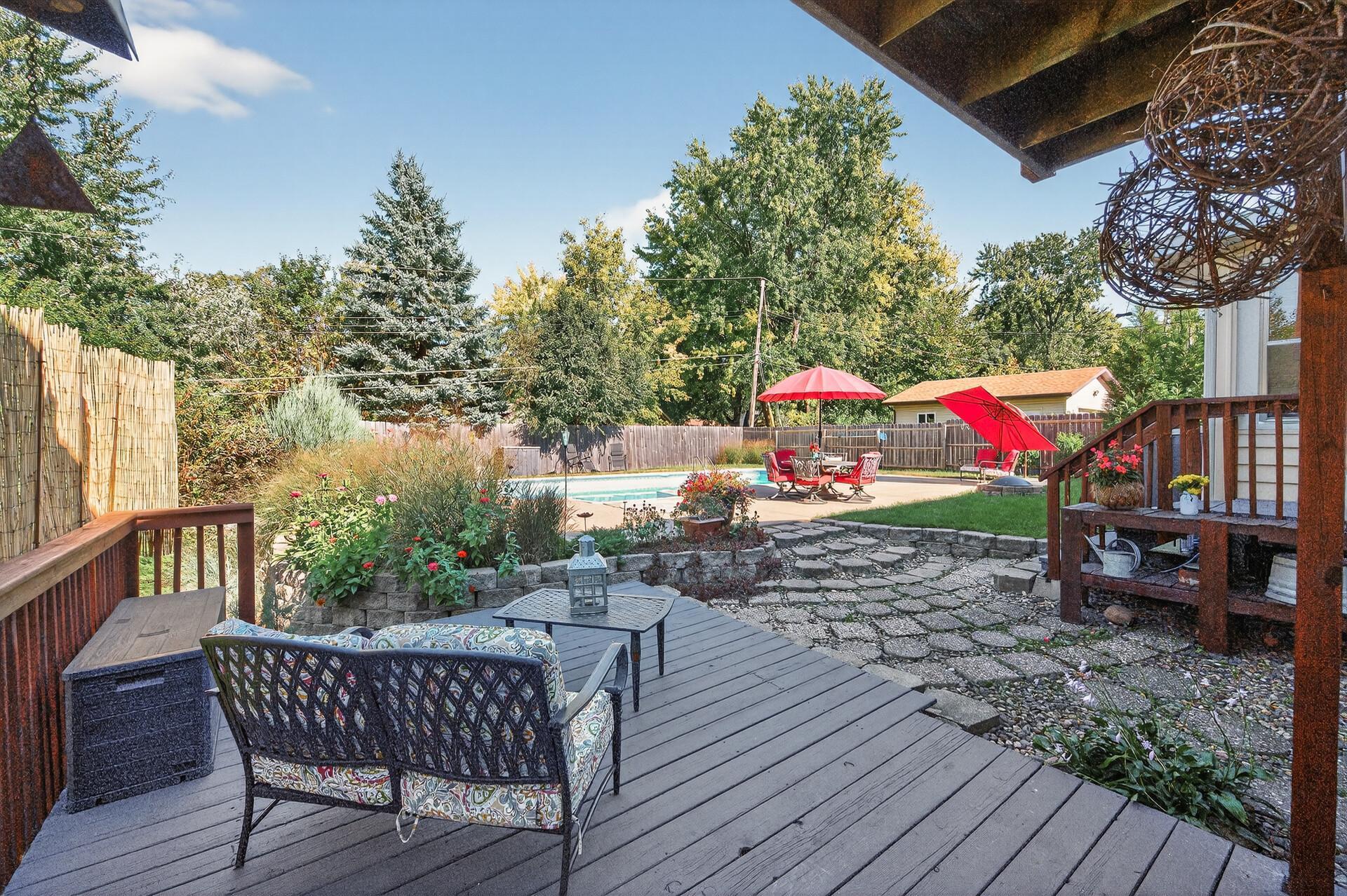 1641 Leone Avenue East St. Paul, MN 55106 - Photo 27 of 46