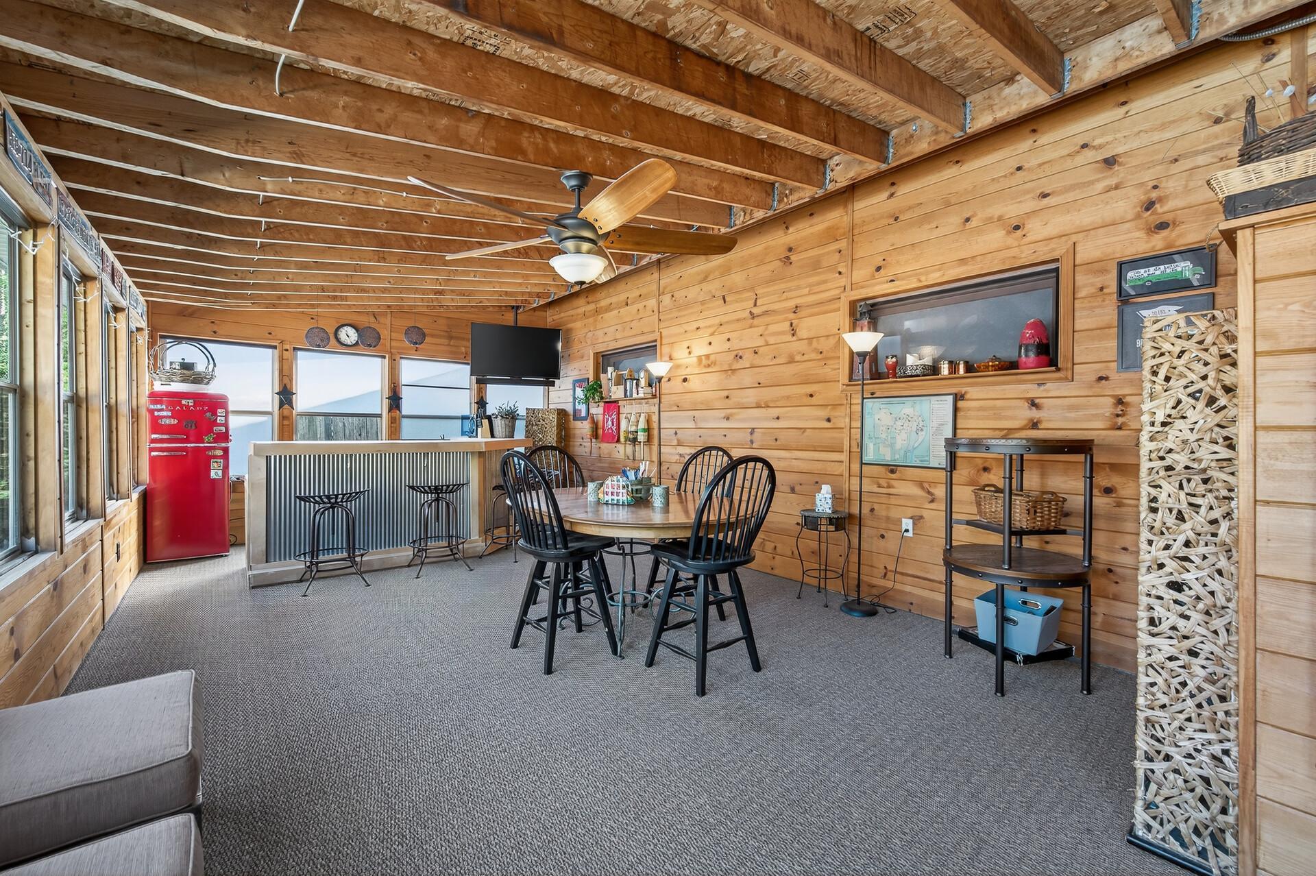 1641 Leone Avenue East St. Paul, MN 55106 - Photo 35 of 46