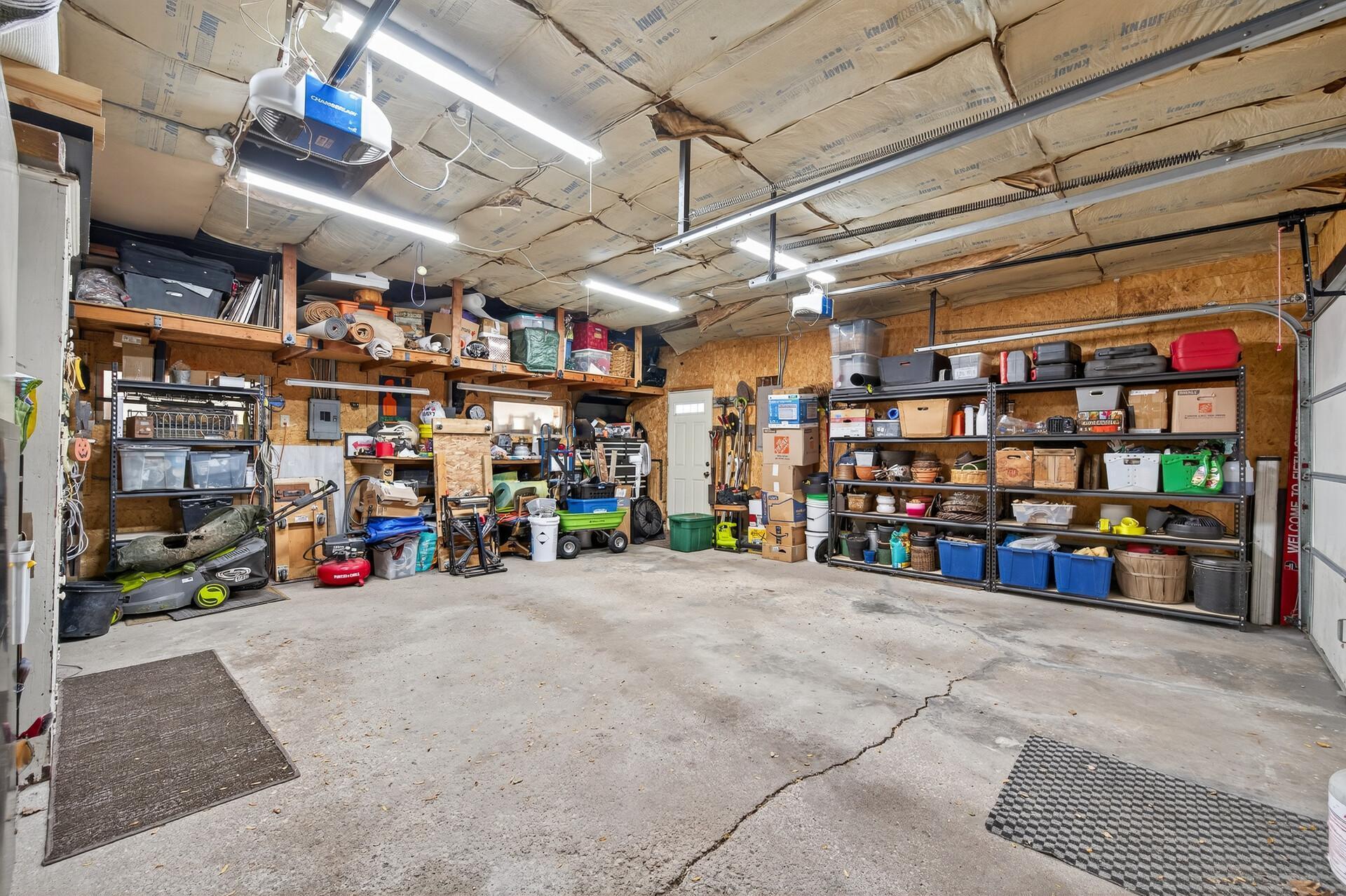 1641 Leone Avenue East St. Paul, MN 55106 - Photo 42 of 46