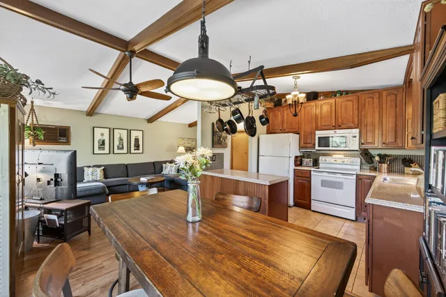 $385,000 | 1641 Leone Avenue East, St. Paul, MN 55106