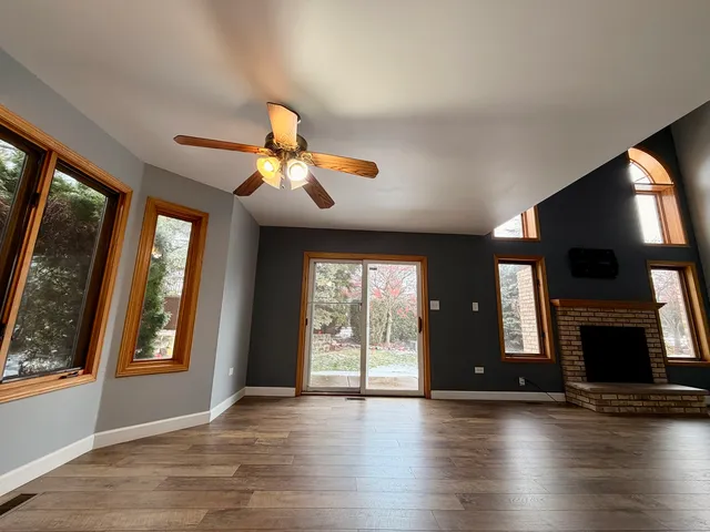 $339,000 | 19301 Enclave Lane, Tinley Park, IL 60487