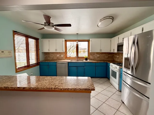 $339,000 | 19301 Enclave Lane, Tinley Park, IL 60487