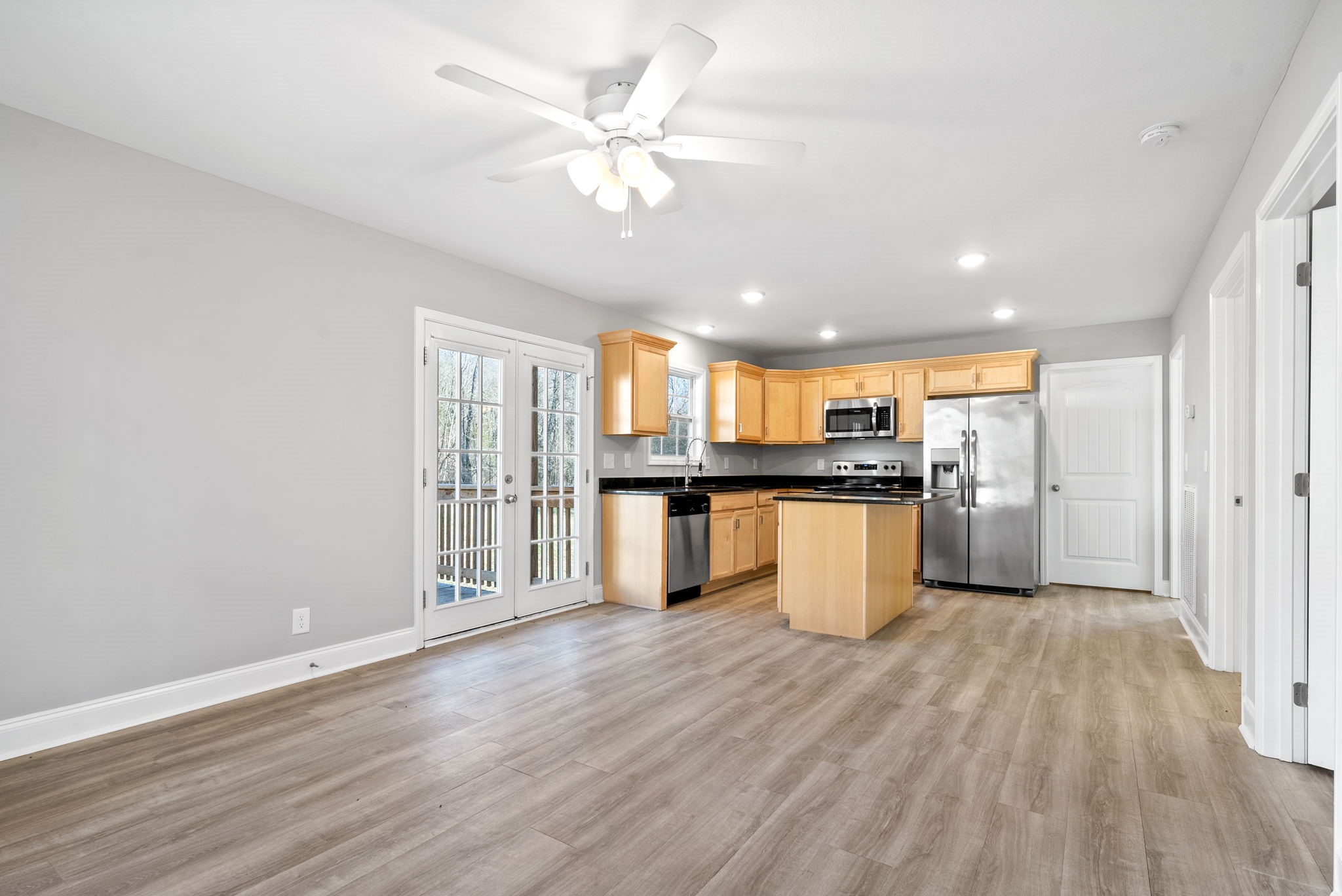 3857 Budds Creek Road Cunningham, TN 37052 - Photo 5 of 28