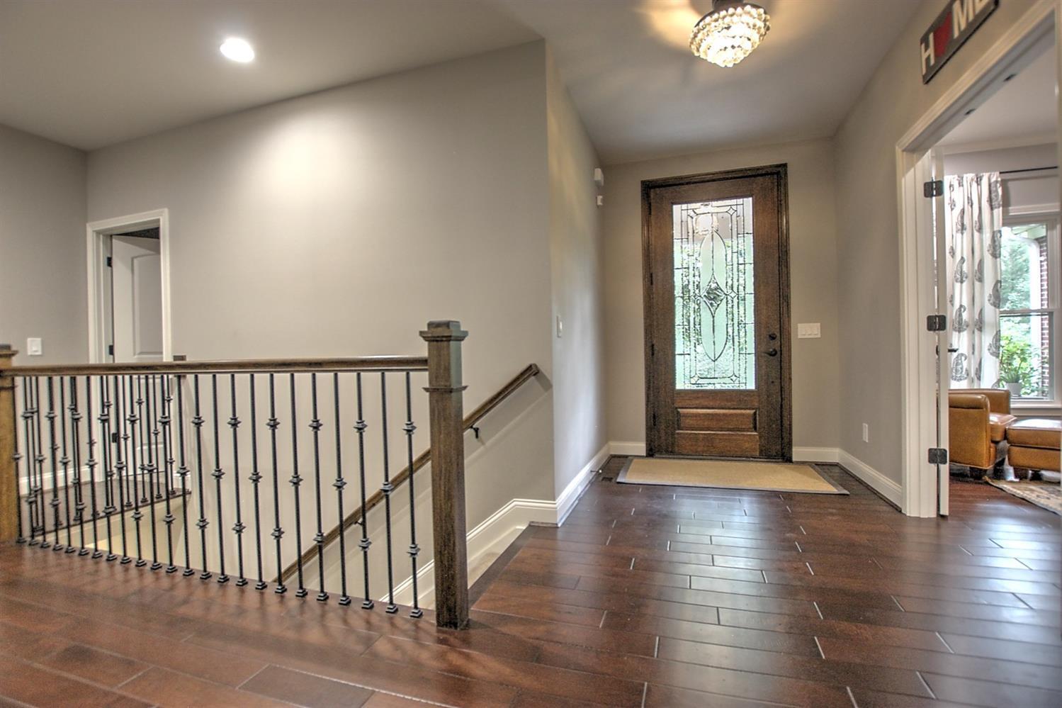 5374 Ridgevale Court Maineville, OH 45039 - Photo 6 of 36 Gallery Image 6