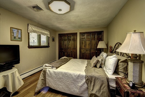 1 Lisa Road Peabody, MA 01960 - Photo 20 of 28 Gallery Image 20