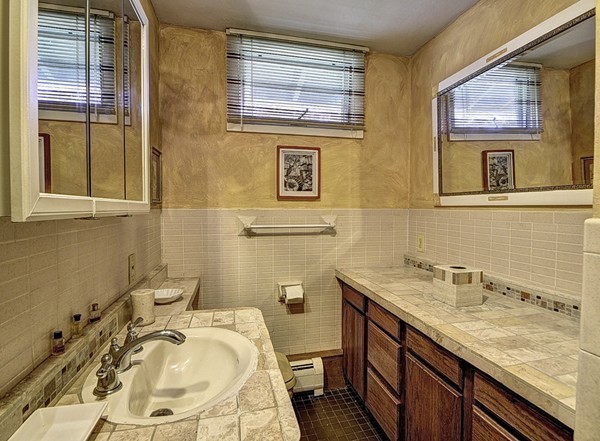 1 Lisa Road Peabody, MA 01960 - Photo 22 of 28 Gallery Image 22