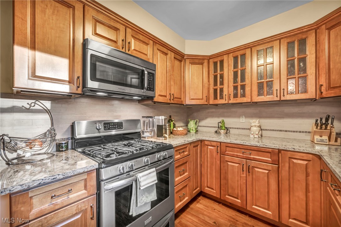 3046 Rockefeller Road Wickliffe, OH 44092 - Photo 10 of 37 Gallery Image 10