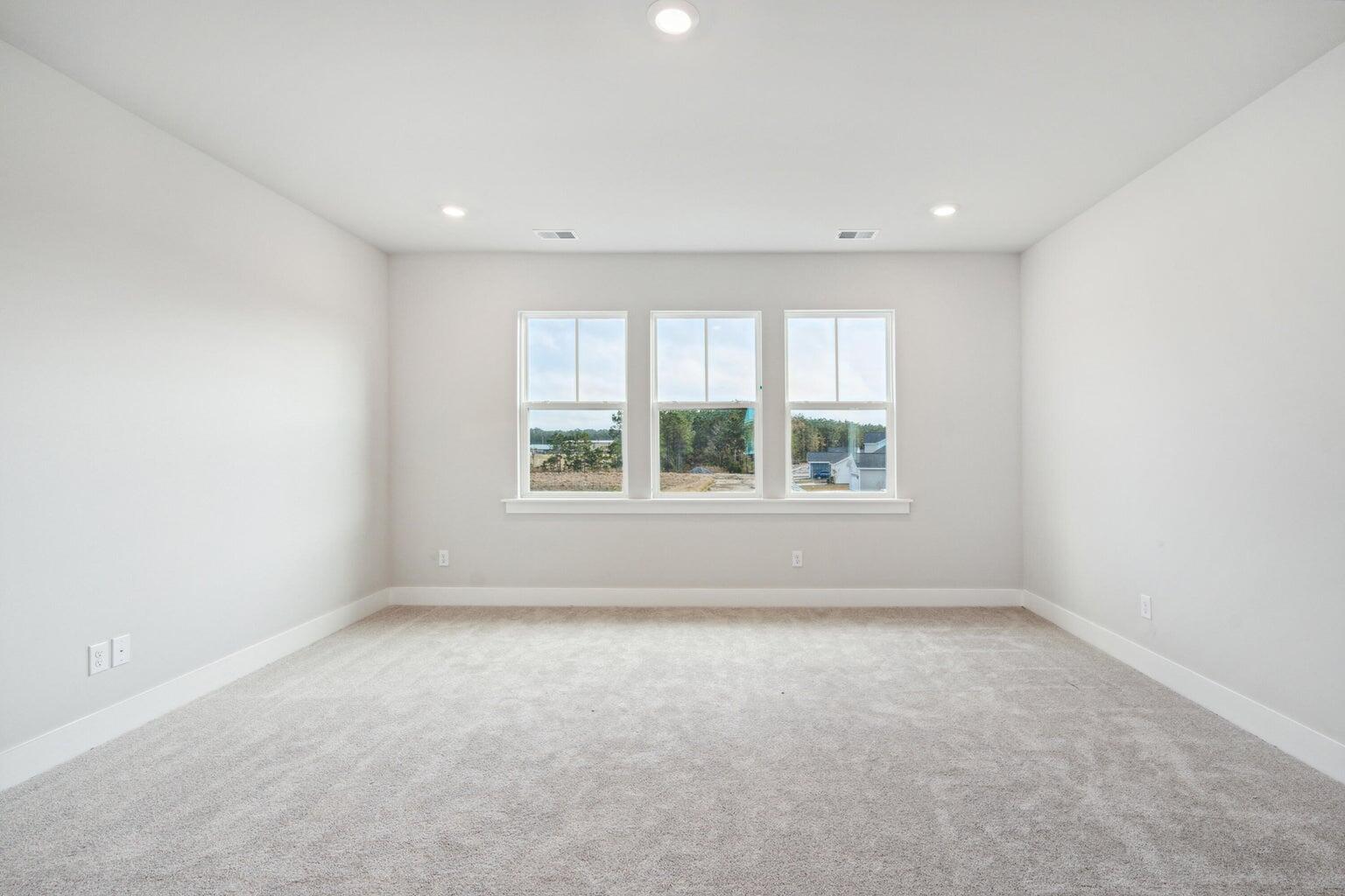 112 Beamon Loop Summerville, SC 29486 - Photo 4 of 31 Marshall Loft