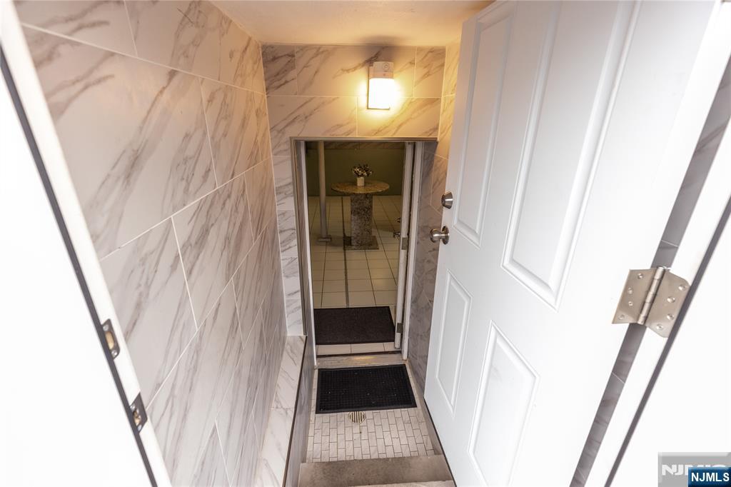 852 Springfield Avenue New Providence, NJ 07974 - Photo 26 of 38