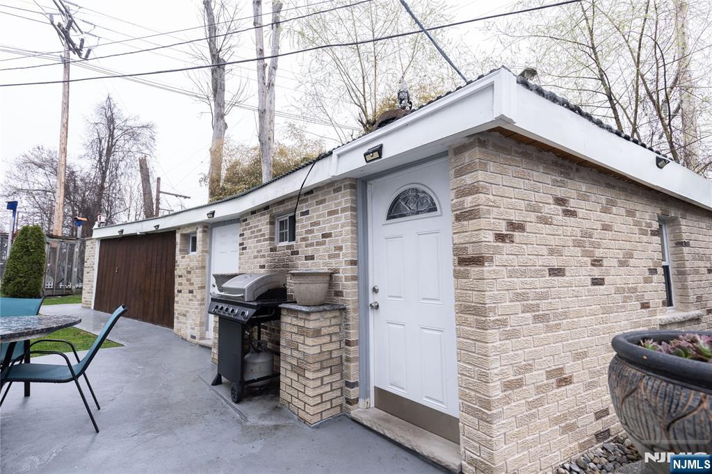 852 Springfield Avenue New Providence, NJ 07974 - Photo 31 of 38