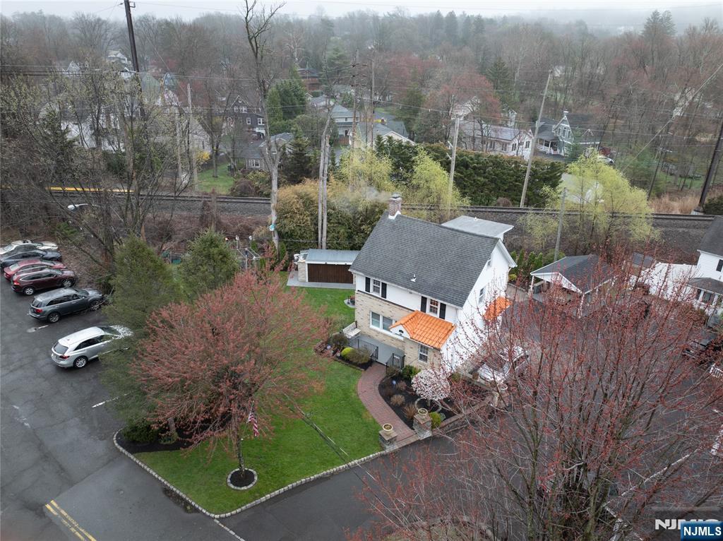 852 Springfield Avenue New Providence, NJ 07974 - Photo 4 of 38
