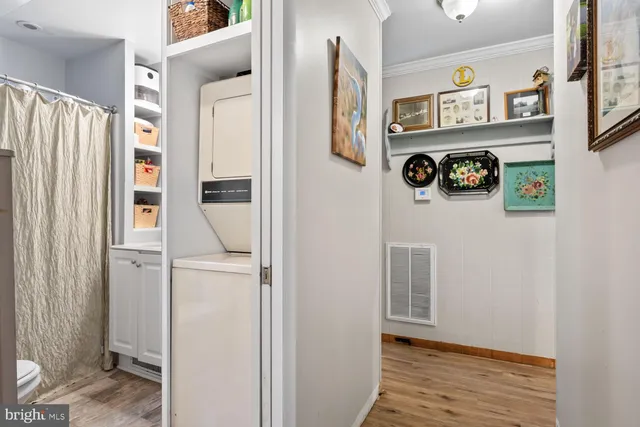 a view of walk in closet