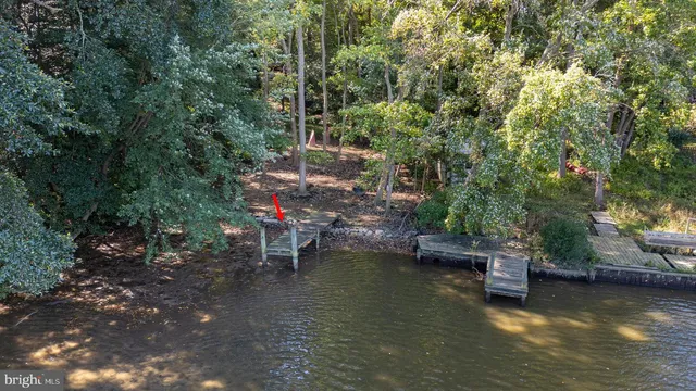 a view of a lake with houses
