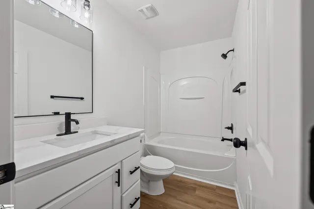 $335,000 | 29 Golden Acre Court, Simpsonville, SC 29681