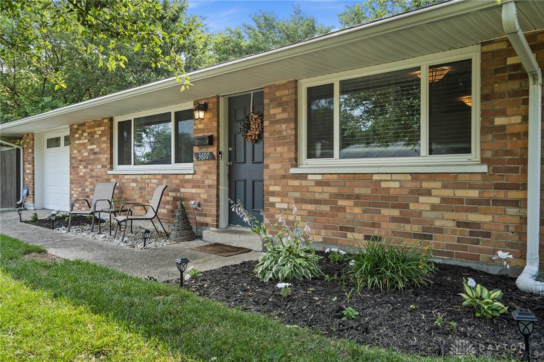 3697 Endover Road Kettering, OH 45439 - Photo 6 of 36