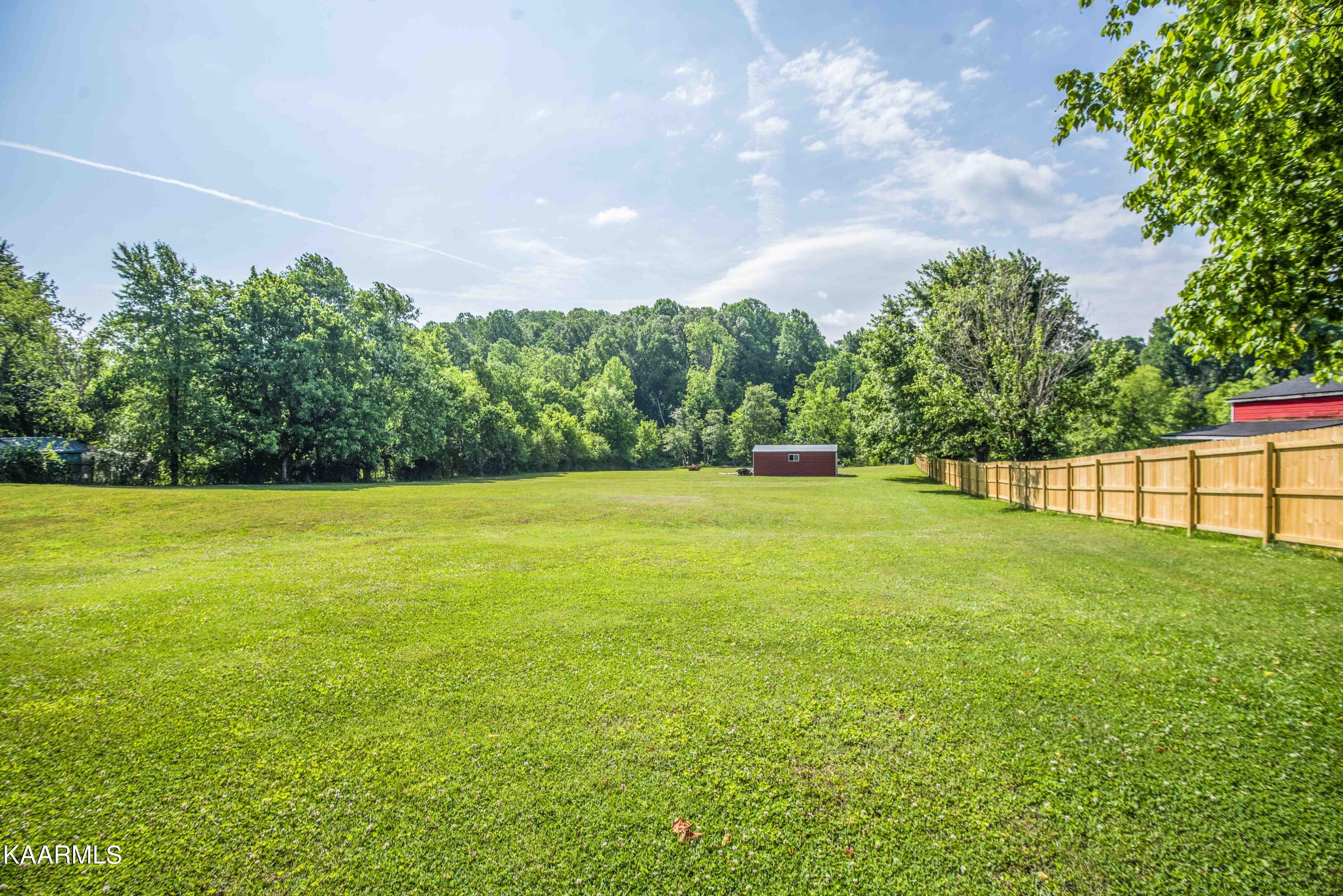 857 Ridgeview Drive Clinton, TN 37716 - Photo 54 of 55 Brand New Fence-Great for Privacy