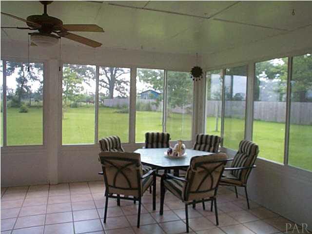 1937 Tate Road Cantonment, FL 32533 - Photo 5 of 19 Gallery Image 5