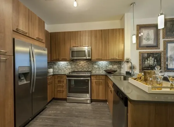 $1,734 | 2111 Westheimer Road, Unit 2101, Houston, TX 77098