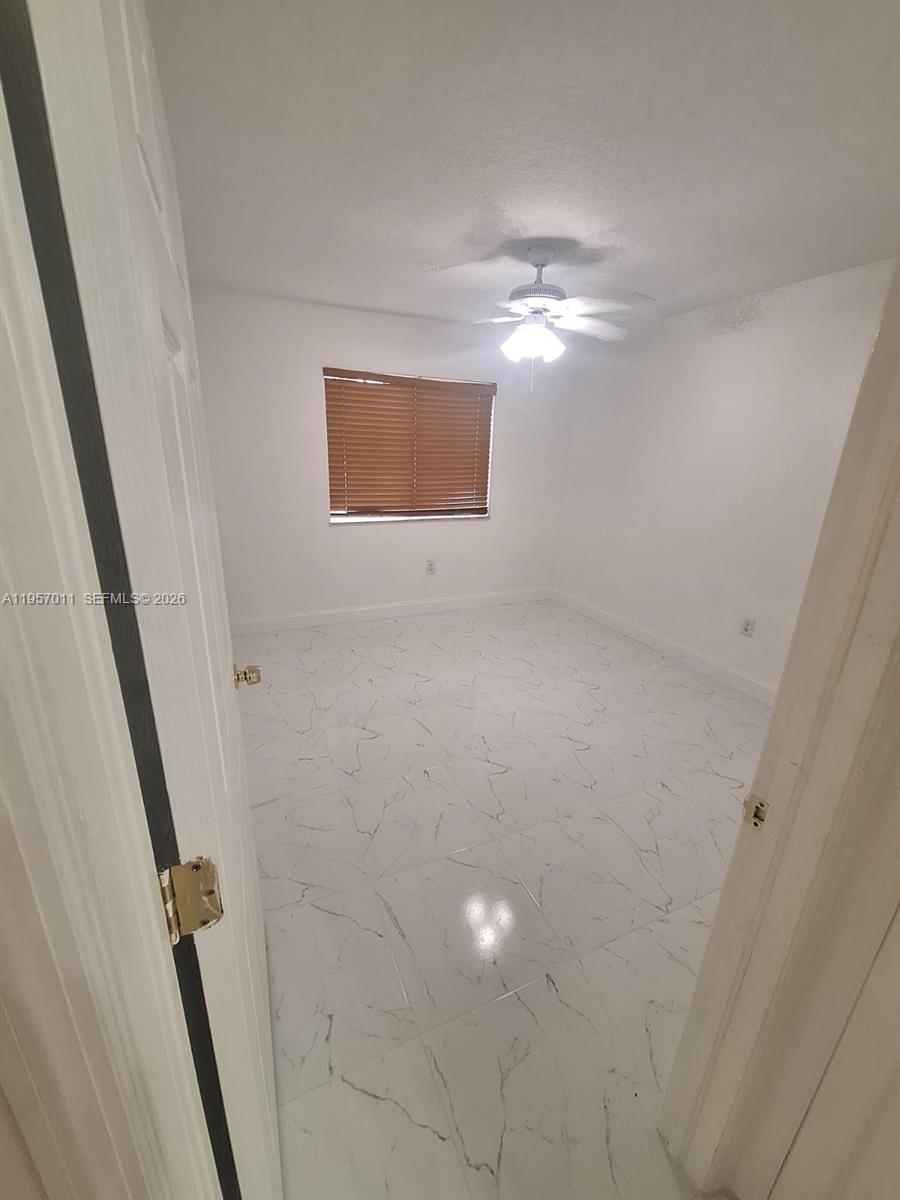 Homestead Homestead, FL 33035 - Photo 9 of 13