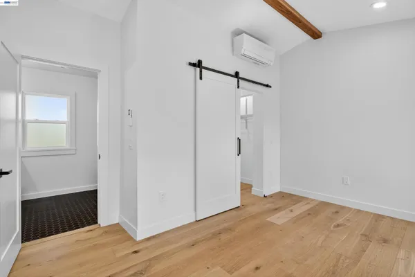 $1,275,000 | 912-914 61st Street, Oakland, CA 94608