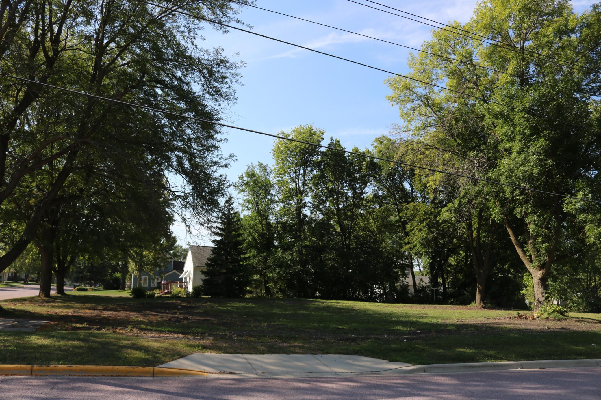 211 North Prairie Street Sherburn, MN 56171 - Photo 13 of 17