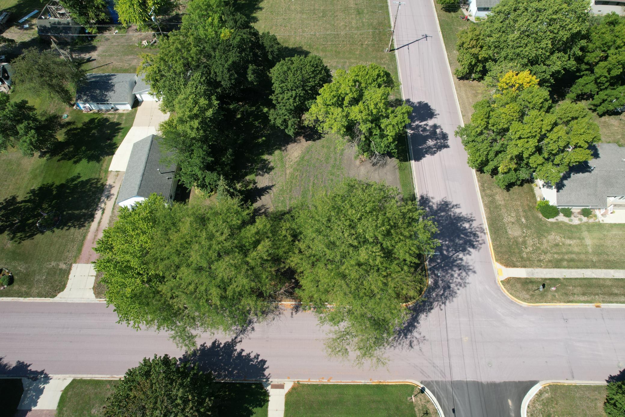 211 North Prairie Street Sherburn, MN 56171 - Photo 2 of 17