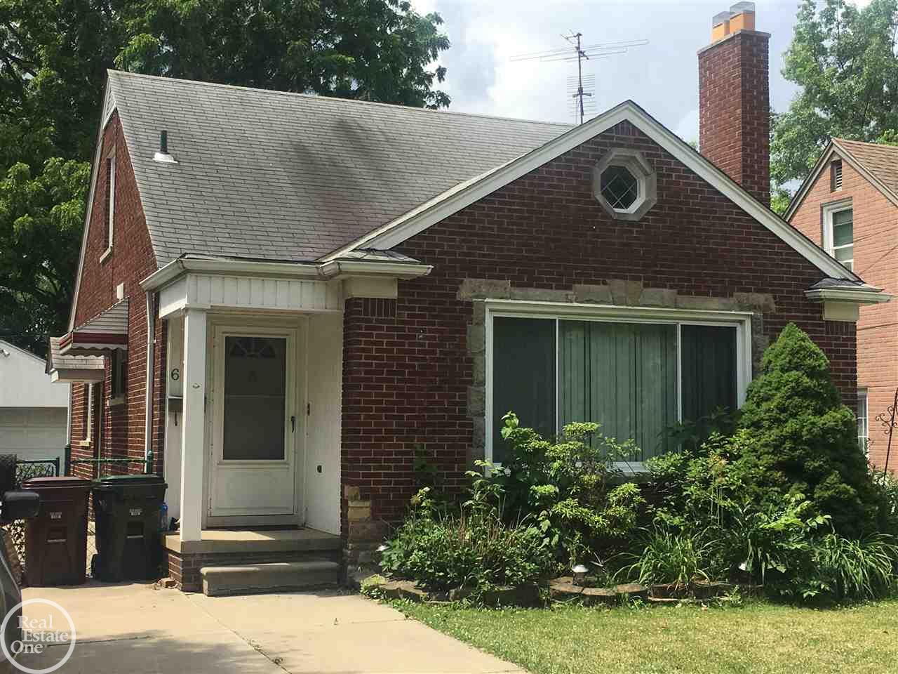 677 Vernier Road Grosse Pointe, MI 48236 - Photo 1 of 12