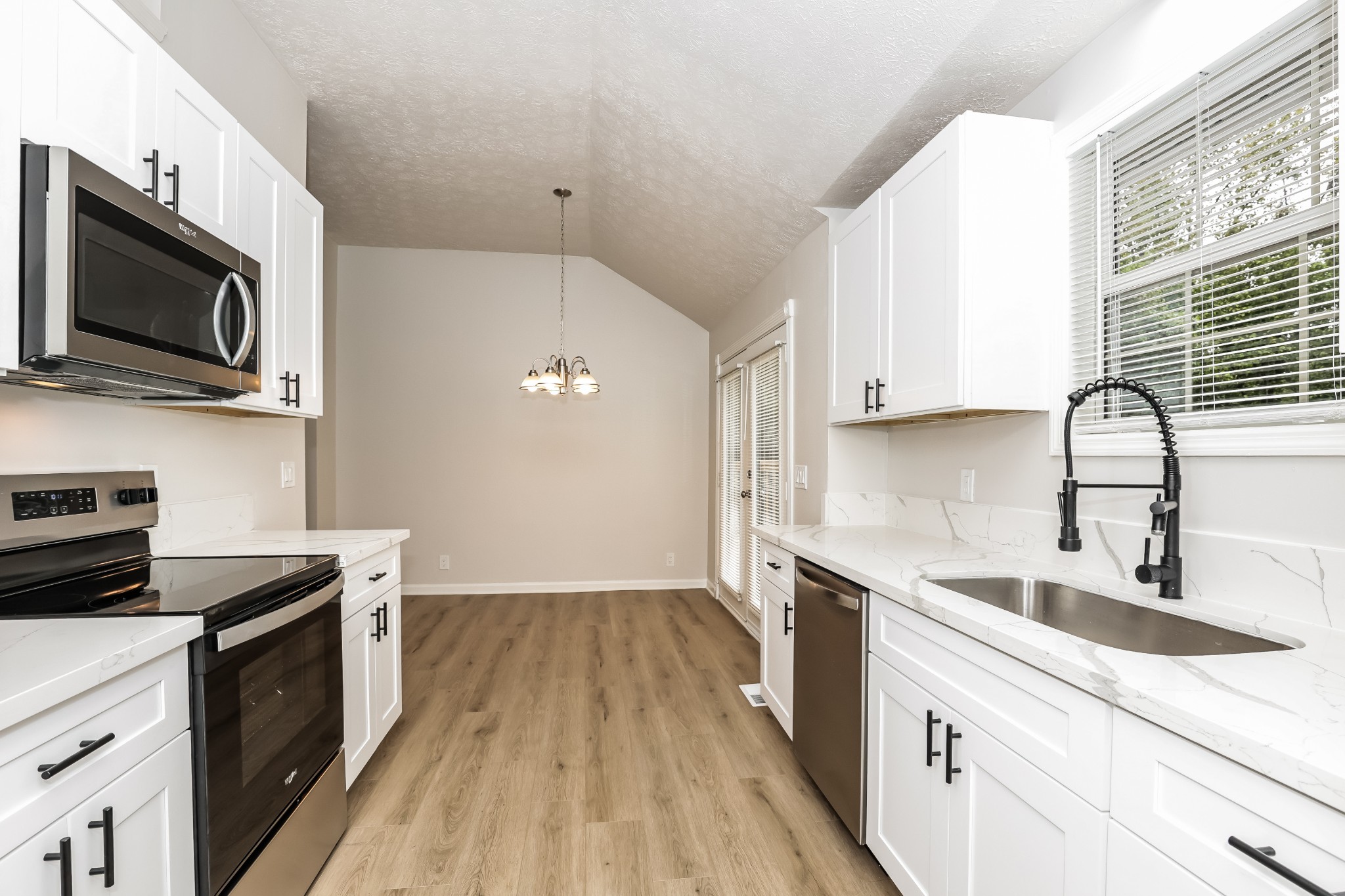 1008 Cheyenne Trace Madison, TN 37115 - Photo 7 of 16