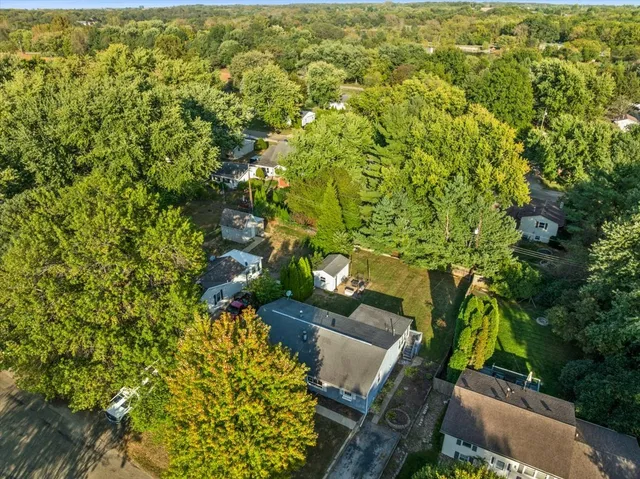 $195,000 | 8095 North 2000 East Road, Downs, IL 61736