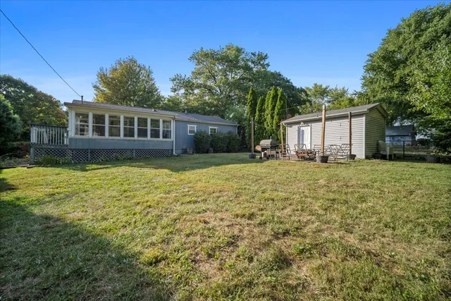 $195,000 | 8095 North 2000 East Road, Downs, IL 61736