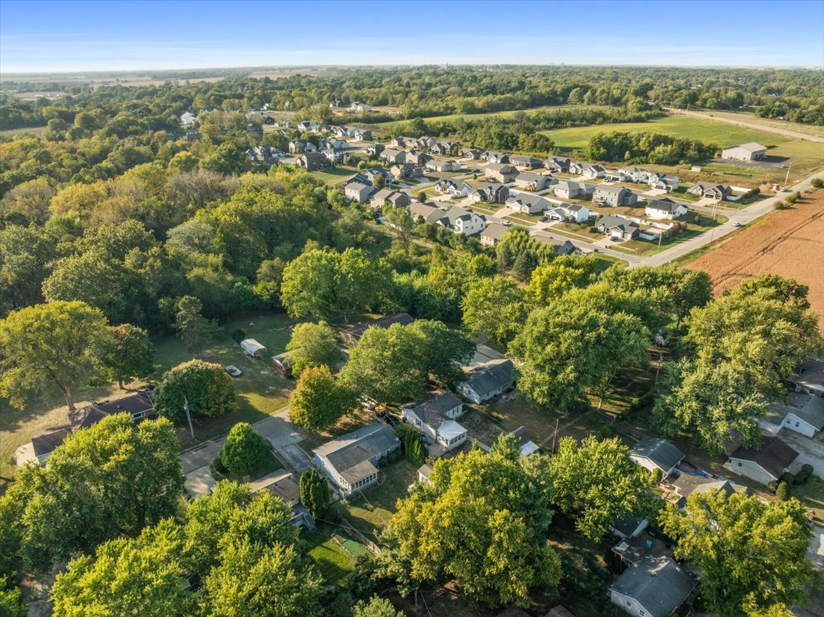 8095 North 2000 East Road Downs, IL 61736 - Photo 7 of 25