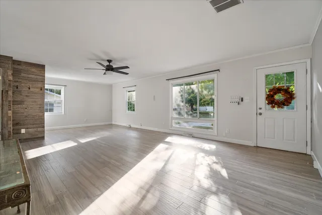 $195,000 | 8095 North 2000 East Road, Downs, IL 61736