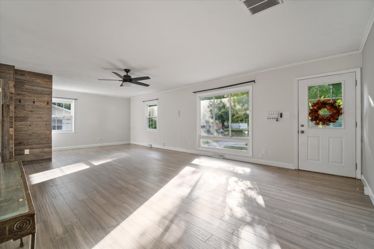 8095 North 2000 East Road Downs, IL 61736 - Photo 8 of 25