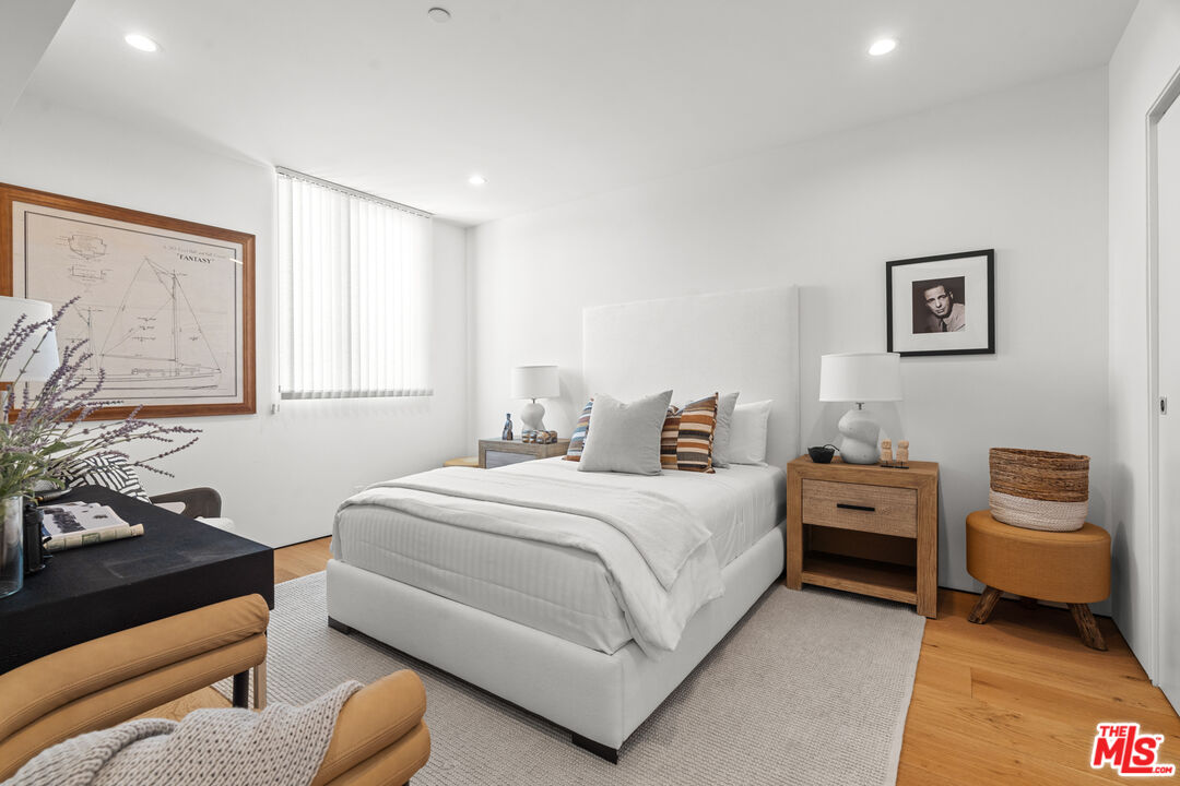 11702 Charnock Road Los Angeles, CA 90066 - Photo 18 of 32